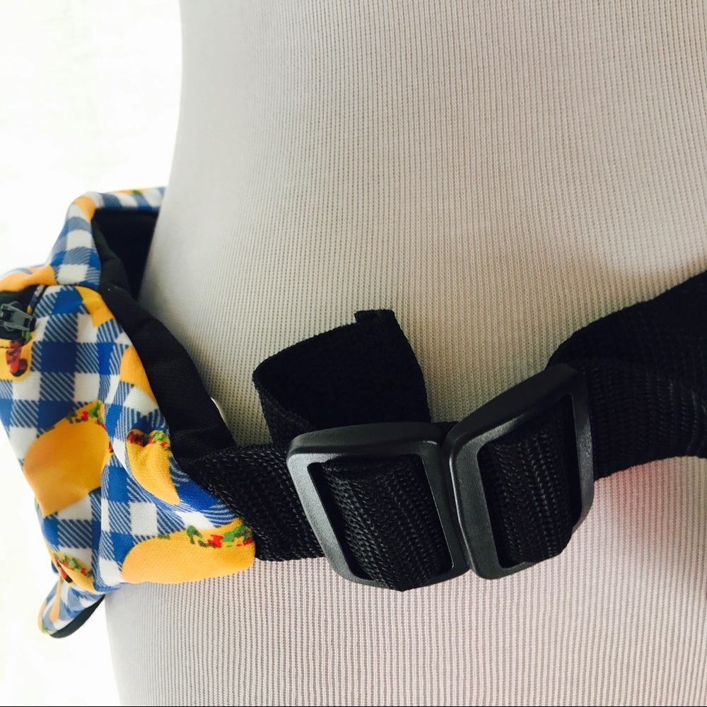 Host Pic Taco Tuesday Fiesta Fanny Pack Bag - Picture 7 of 7